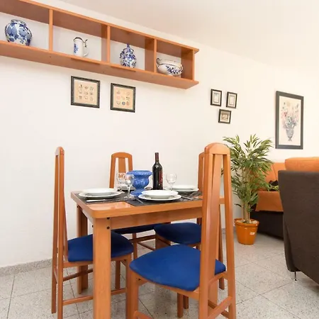 Villasol Apartamento شقة *
