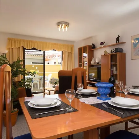 Villasol Apartamento شقة *